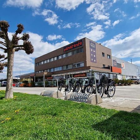 Hotel Pomaranca Птуй Экстерьер фото